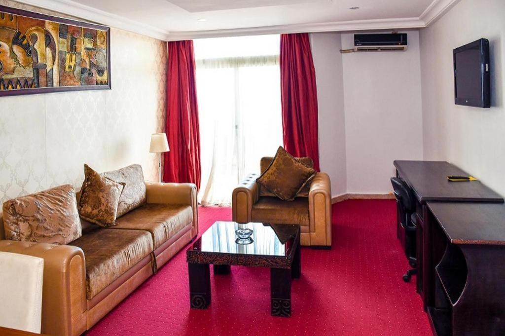 Imo Concorde Hotel Owerri Eksteriør bilde